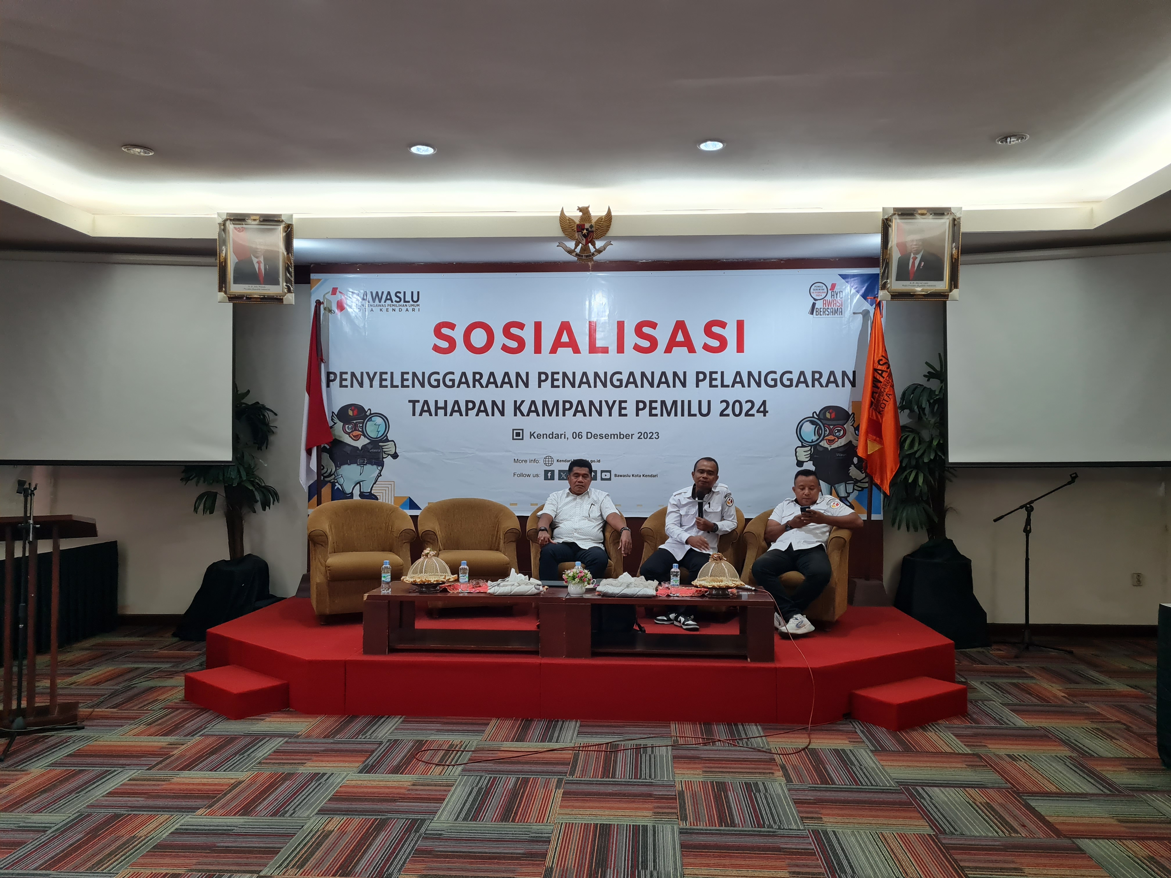 Sosialisasi Penanganan Pelanggaran Pemilu, Bawaslu Kota Kendari Himbau Peserta Pemilu Taati Aturan