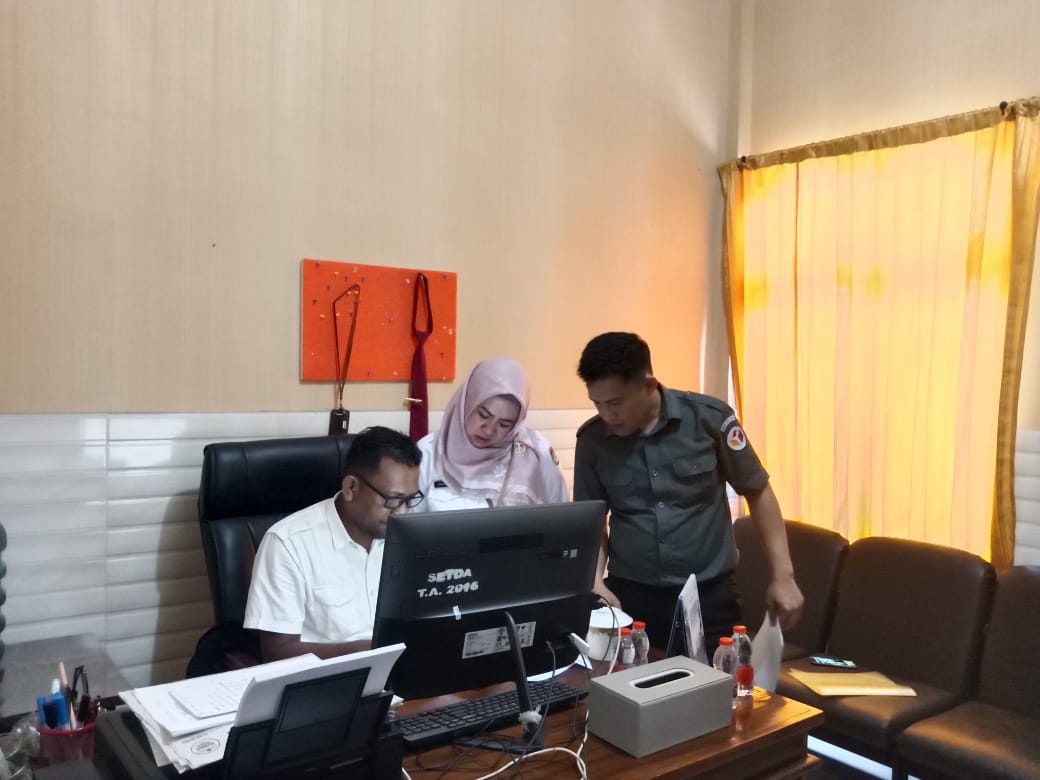 FotoAWAS: Pengawasan Penyusunan DCT Anggota DPRD Kota Kendari