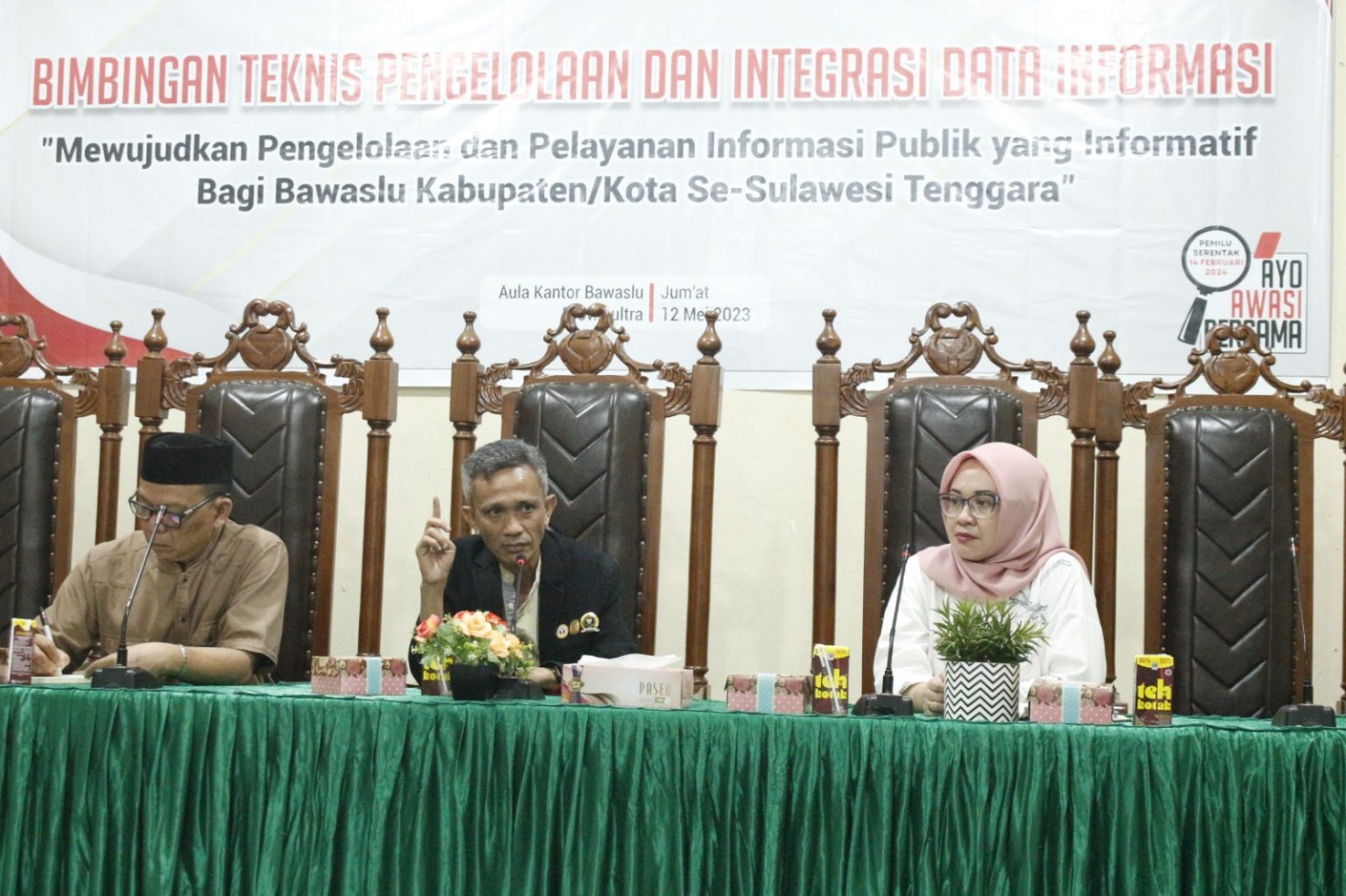 Staf PPID Bawaslu Kota Kendari Hadiri Penguatan Kapasitas Terkait Pelayanan Informasi Publik di Bawaslu Sultra