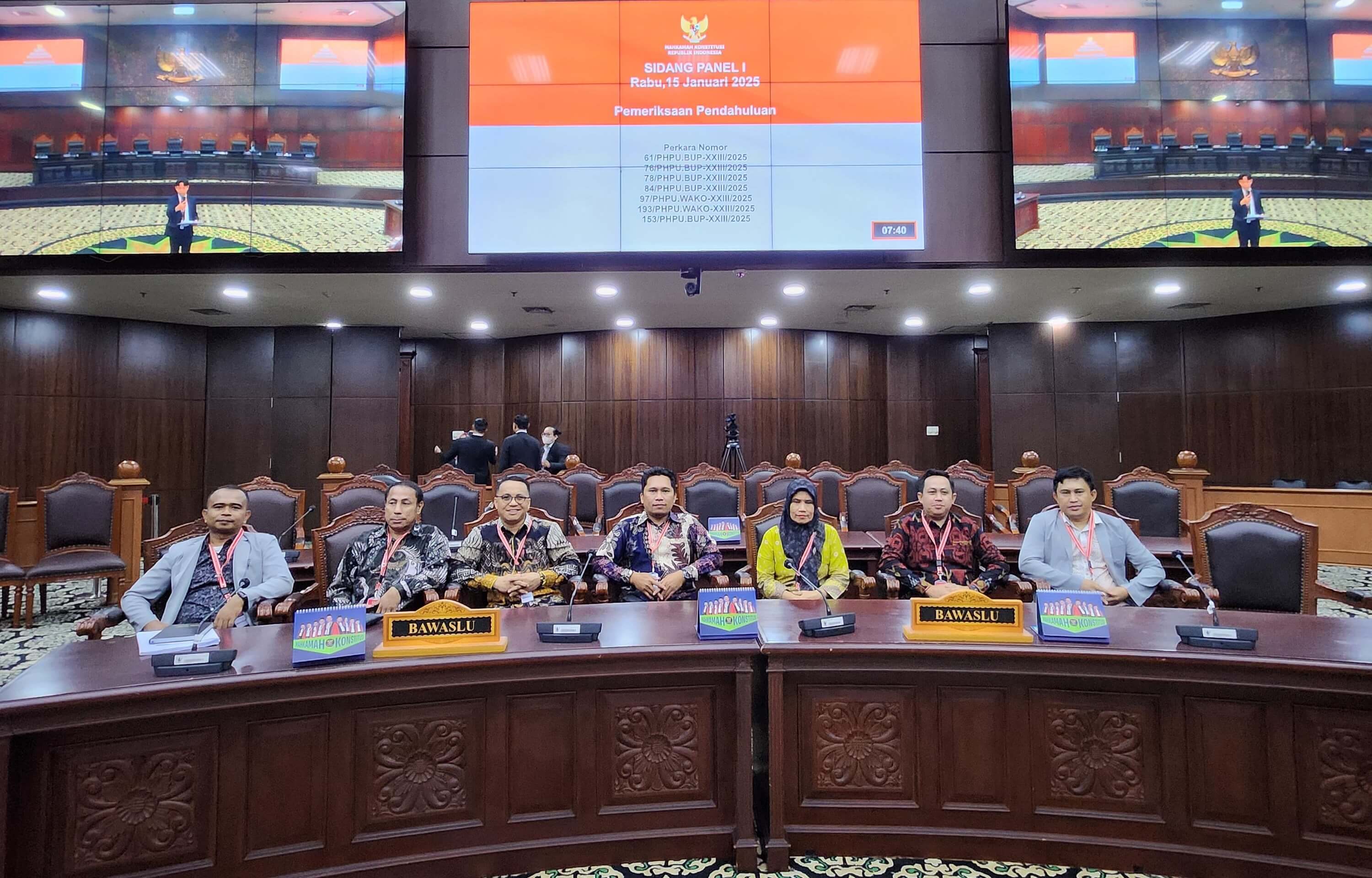 Pimpina Bawaslu Kendari