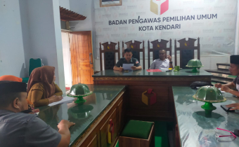 Bawaslu Kendari Bakal Telusuri Informasi Dugaan Ketua DPRD Sultra Kampanyekan Istrinya saat Reses